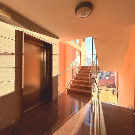 Capitol Apartments Grado Exteriér fotografie