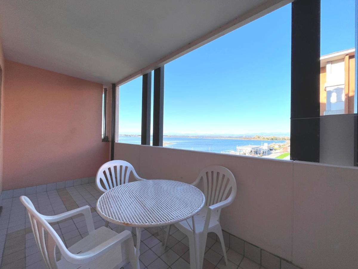 Capitol Apartments Grado Exteriér fotografie