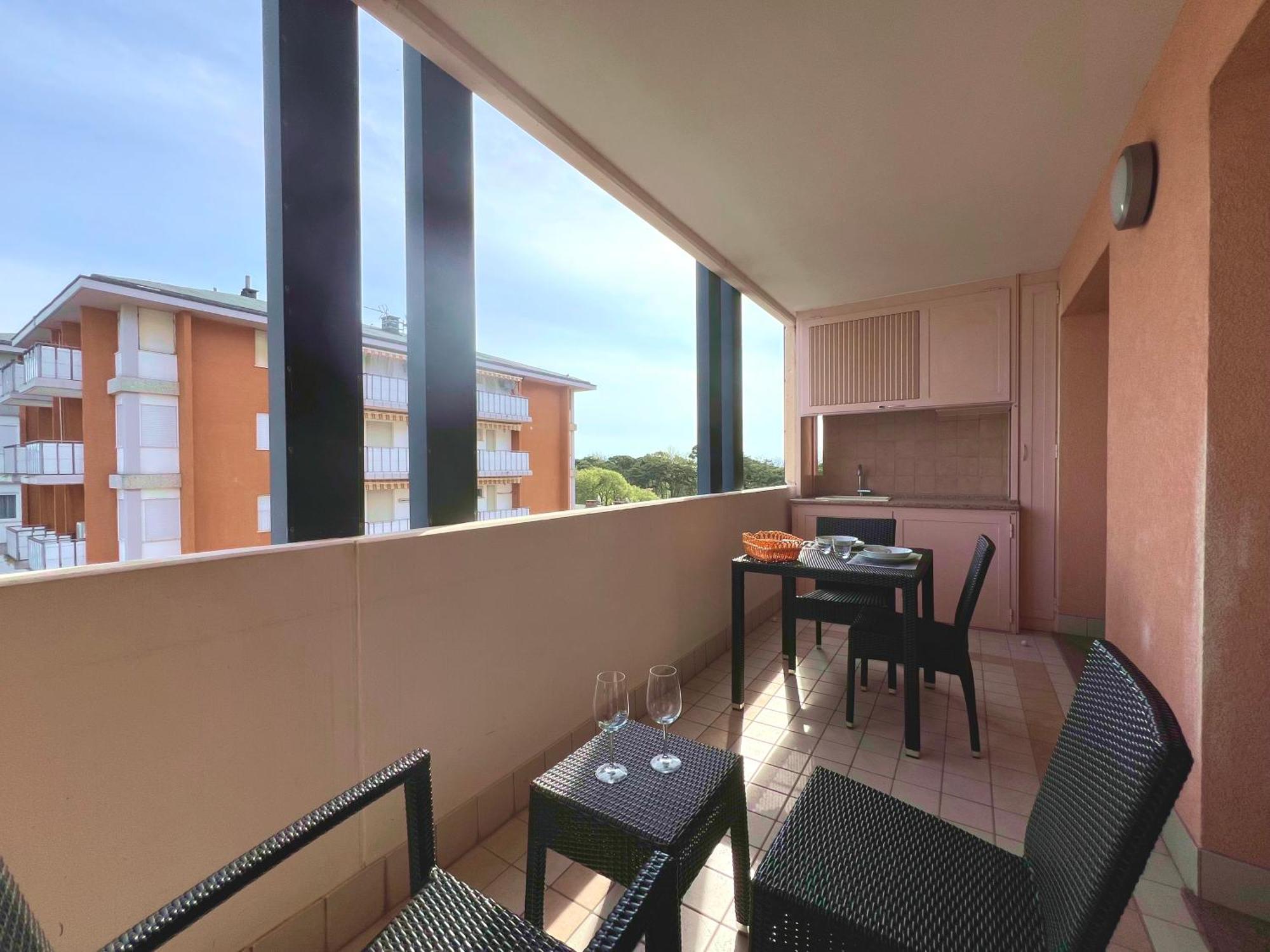 Capitol Apartments Grado Exteriér fotografie
